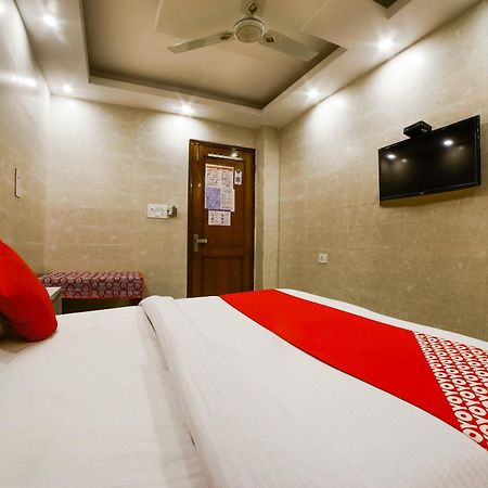 Hotel O Garg Inn New Delhi Exterior photo